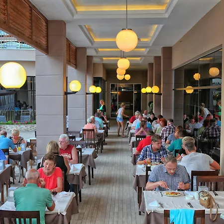 Szálloda Dizalya Palm Garden Alanya
