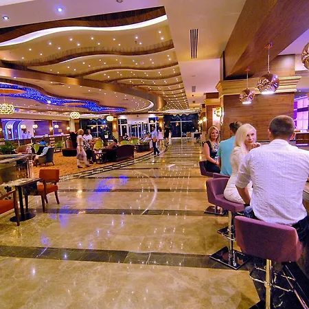 Dizalya Palm Garden Szálloda 5*