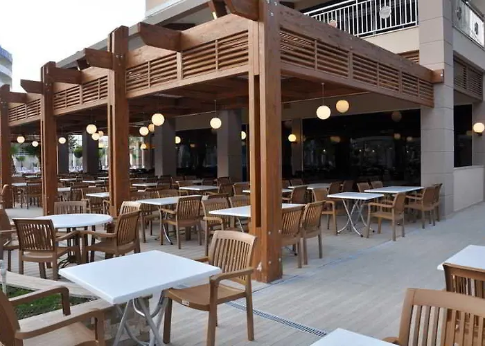 Dizalya Palm Garden 阿拉尼亚